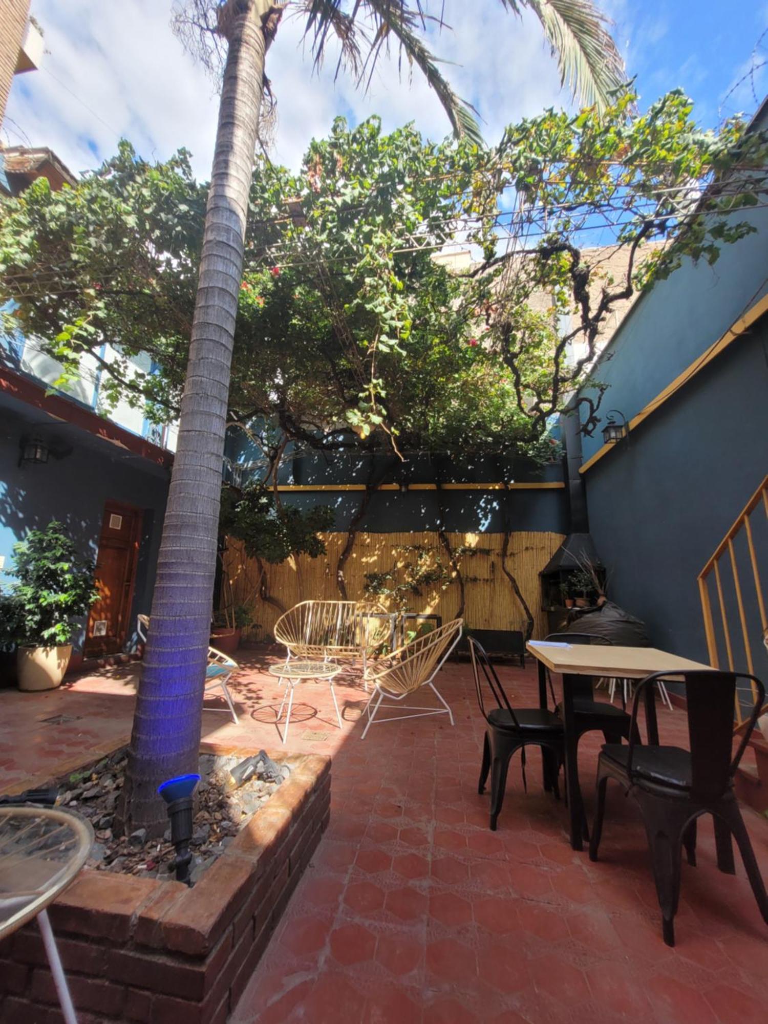 - Bed & Brunch Hospedagem domiciliar